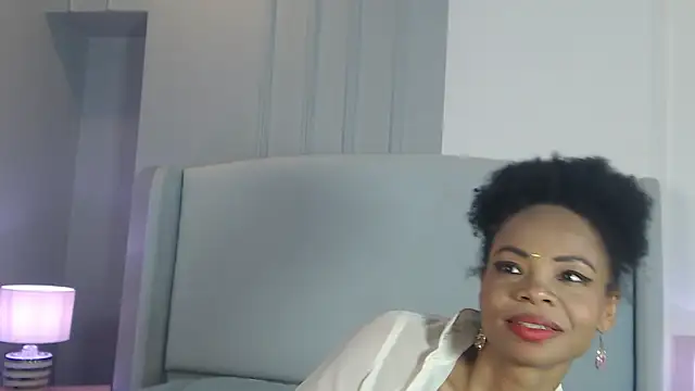 ChantalGarner webcam