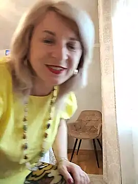 Watch AhlyssaLove1155 live on EroticFlix - High definition streams