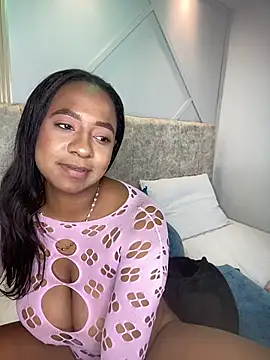 amara_queen_ webcam