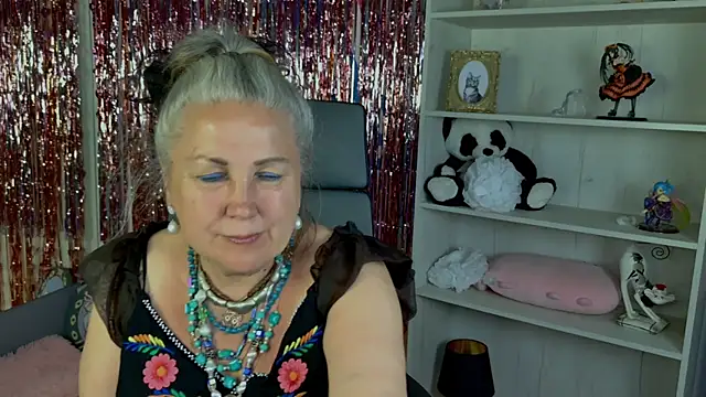LilaMaharani webcam