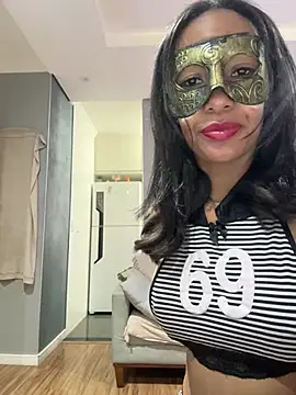Watch Apollo_Lunna live on EroticFlix - High definition streams