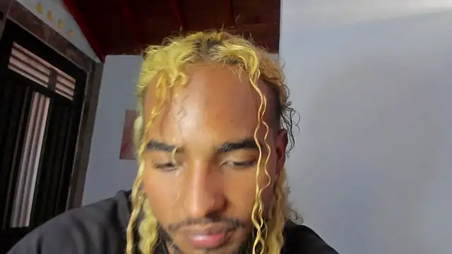 salvatore_amator webcam