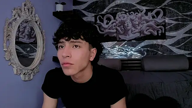 Michaell_Peters webcam