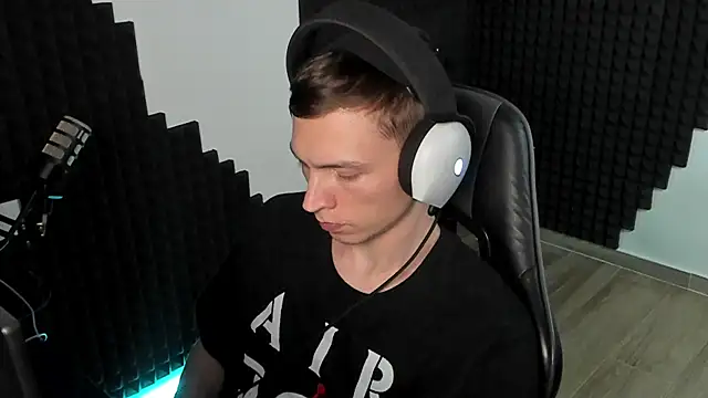 More_than_friend webcam