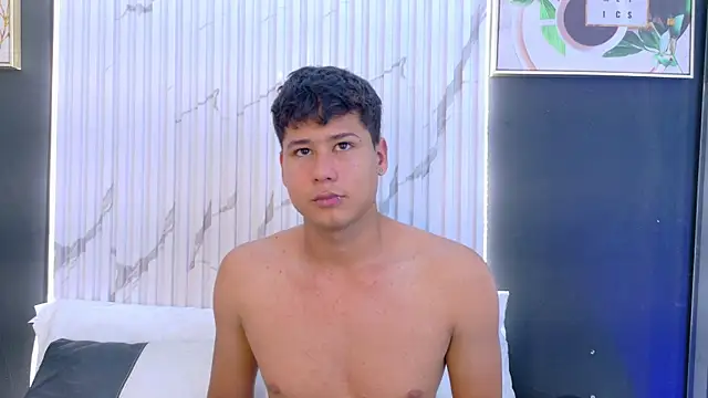 Rayden_Boy webcam