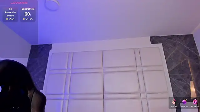 zoe_linss webcam