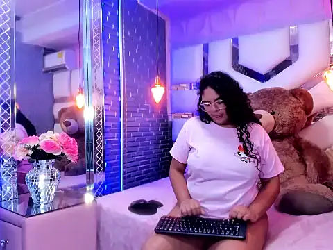AshelyJenner webcam