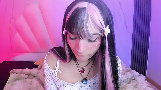 AliiceWonderland_ webcam
