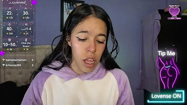 stephania_t webcam