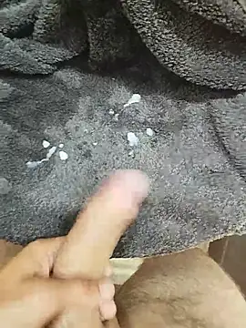 kauliaris28 (M young) - See me hard