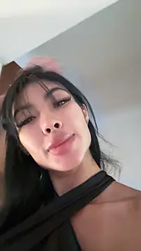 kalabeckett_ (F young) - Top off 🍒