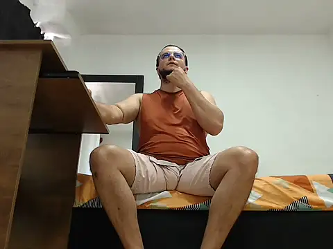 cloudsxxx webcam