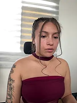 Alyha_cortes_ webcam