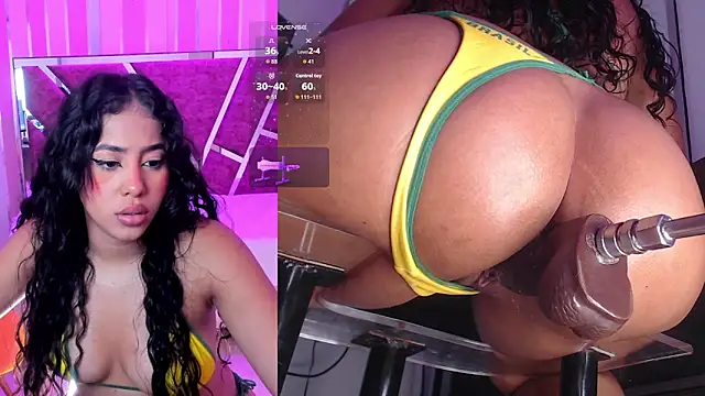 NicoleJons_ webcam