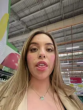 Alirawrz webcam