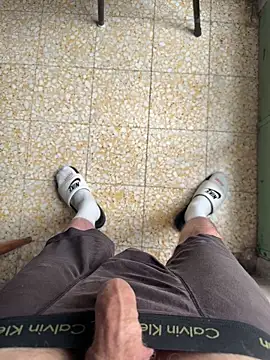 Miky_21 webcam