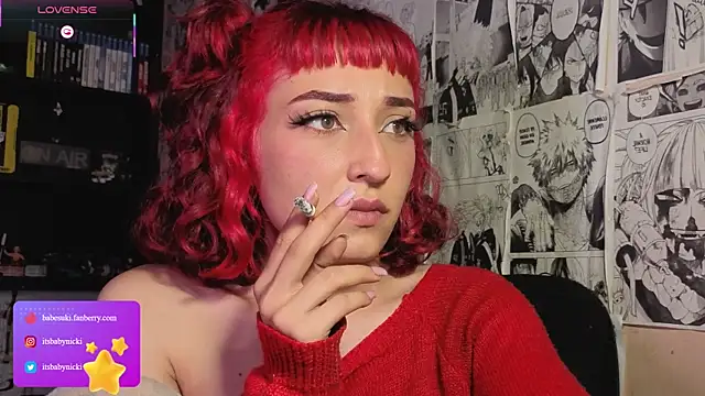 NickiYoung webcam