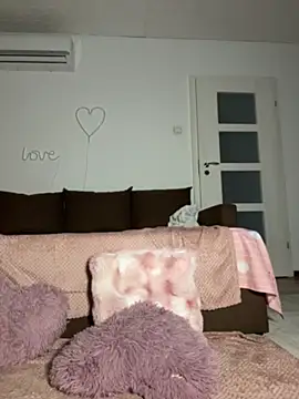 sabrinedivinee (F young) - dildo fuck and cum show 🍆