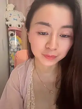 Watch shanshan66666 live on EroticFlix - High definition streams
