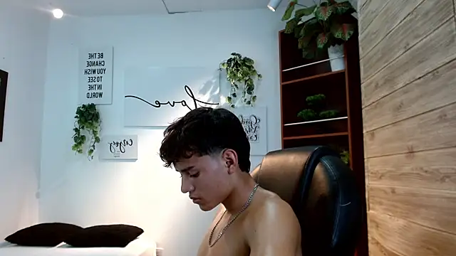 Ryan_grayx webcam