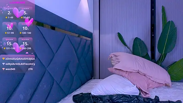 Mia_Tin webcam