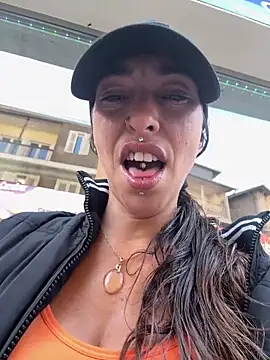 Watch Lalla_Amani live on EroticFlix - High definition streams