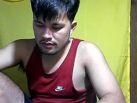 HairyHottestpinoyHandsome webcam