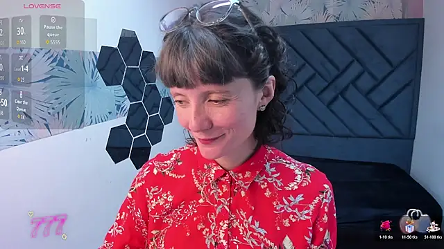 Watch Valery_More__ live on EroticFlix - High definition streams