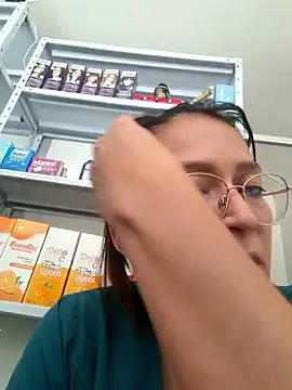 Dr_Edna_naughty live cam on StripChat