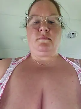 Watch Love86Emily live on EroticFlix - High definition streams