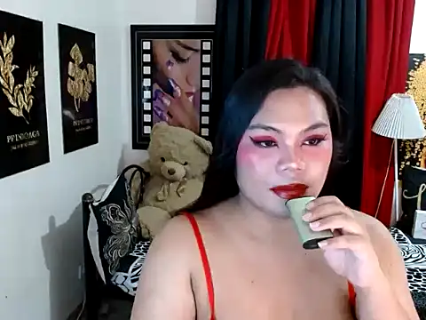 TSbrianaHugeCock webcam