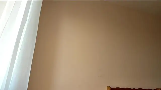 Viktoria_Vibes live cam on StripChat