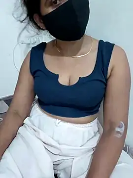 Aarti909090 webcam
