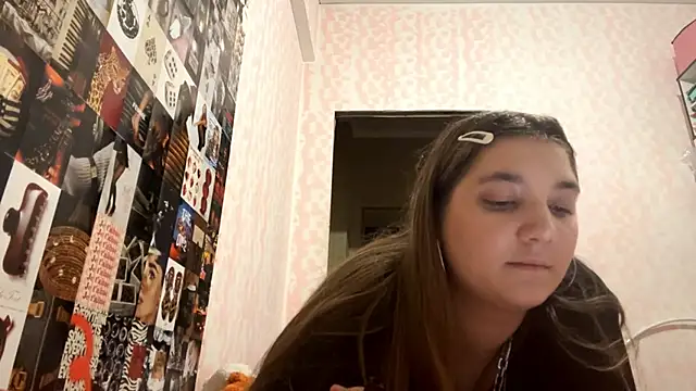 JanineThielman live cam on StripChat