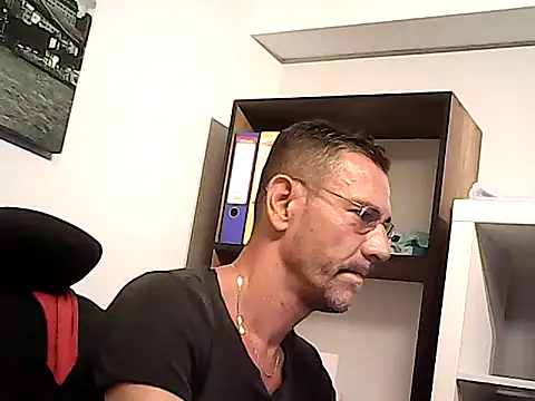 mastercharisma35 webcam