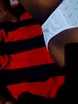 sexysexylaky webcam