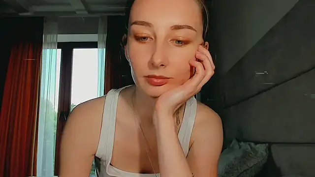 Maiami000 webcam