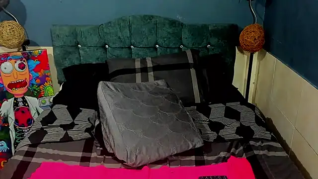 goldenbubble__ webcam