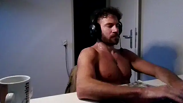 alpha-hunk webcam