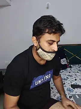 ITZ_GURU 🤱 live naked chat