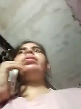 isha_sharma2002 webcam