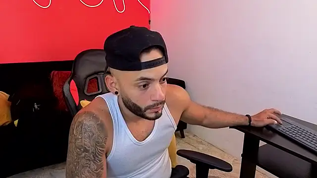 Mike_savage3 webcam