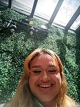 Lilit_doll webcam