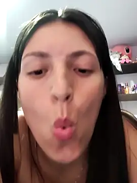 tina_sussy webcam