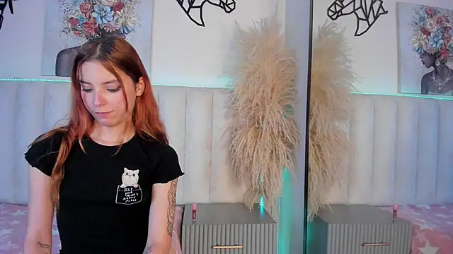 Kira_Venom webcam