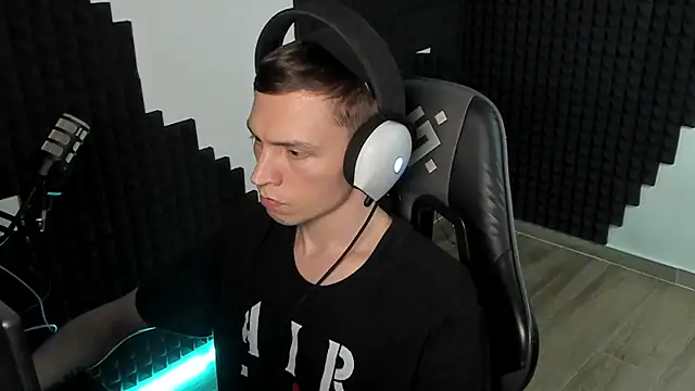 More_than_friend webcam