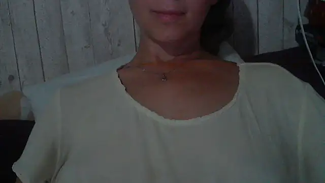 Bella--White webcam
