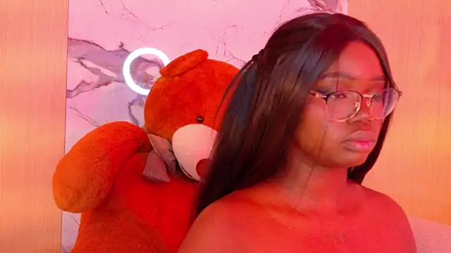 EmiilyLovex webcam