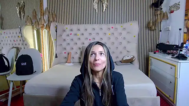 PlayfulShow webcam