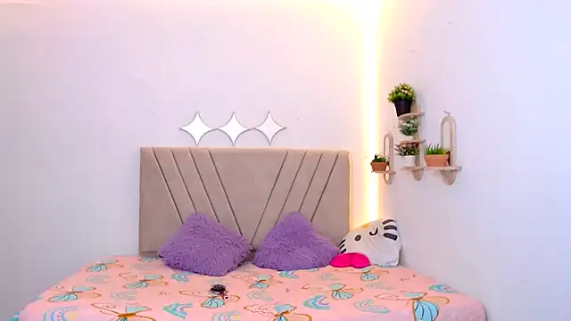 zara_cute webcam